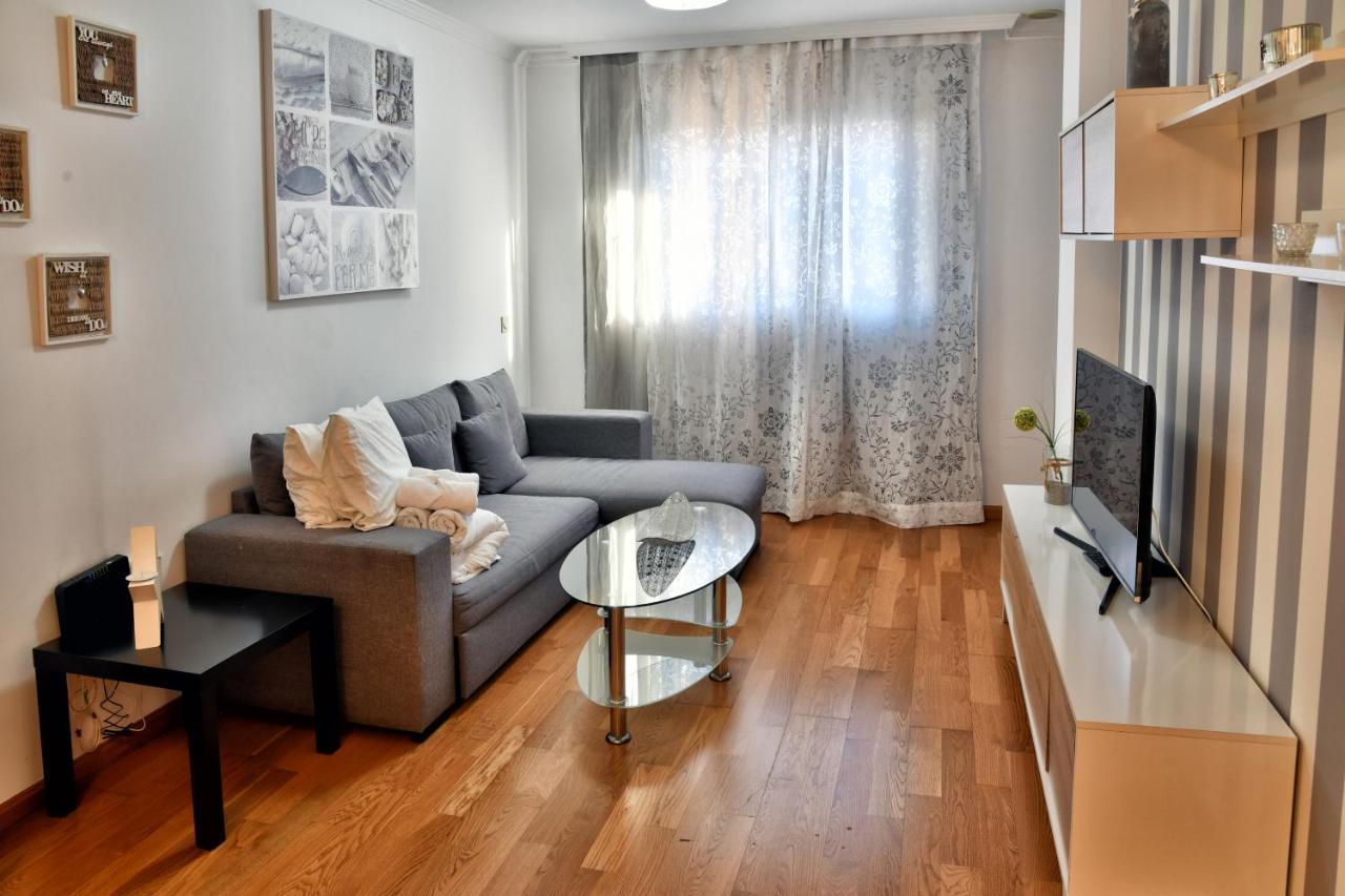 Wonderstays Apartamentos La Estacion Málaga Exteriör bild