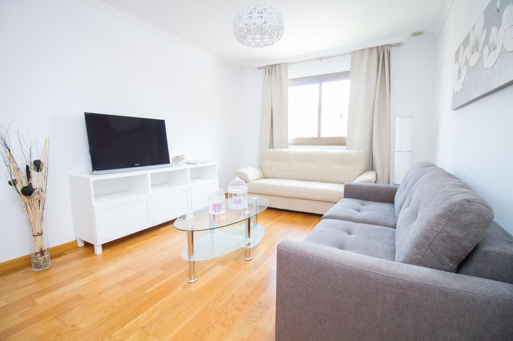 Wonderstays Apartamentos La Estacion Málaga Exteriör bild