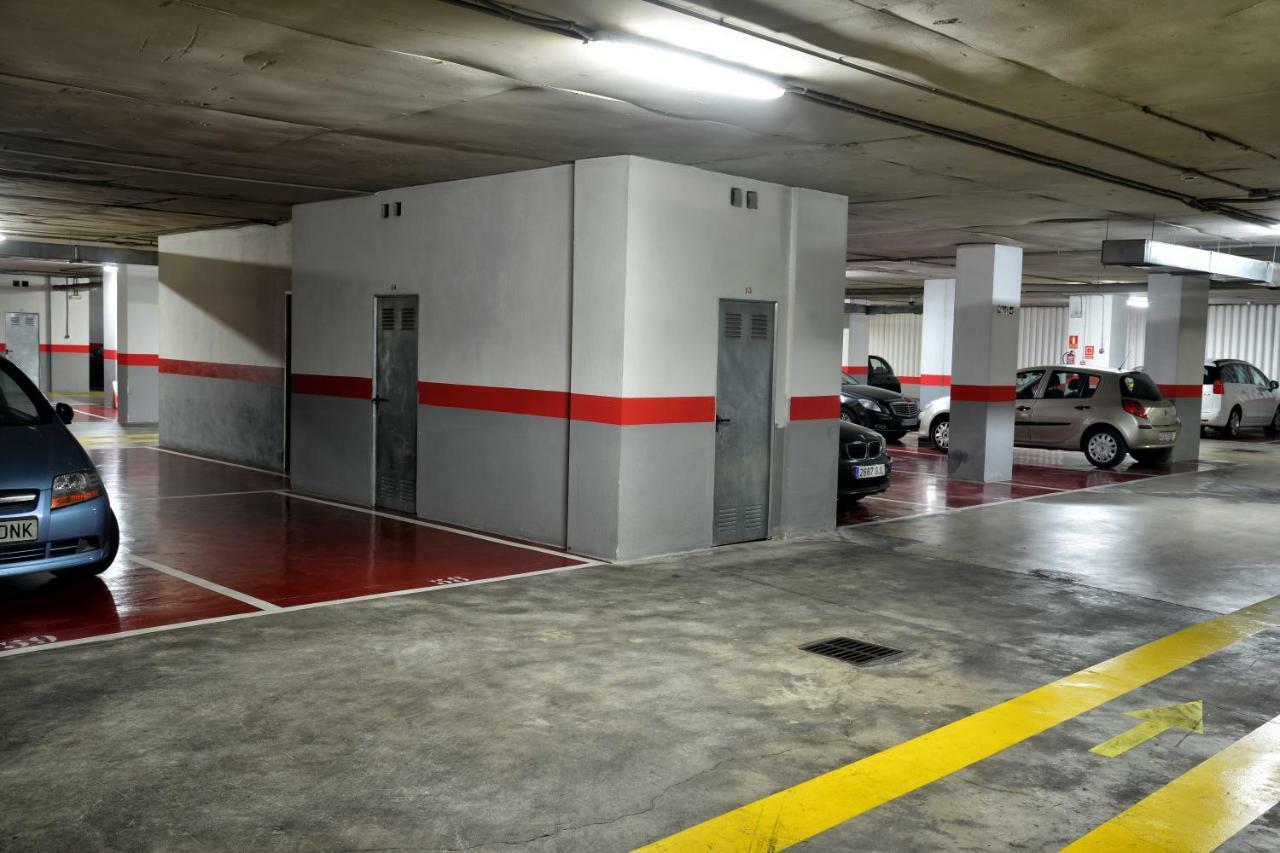 Wonderstays Apartamentos La Estacion Málaga Exteriör bild