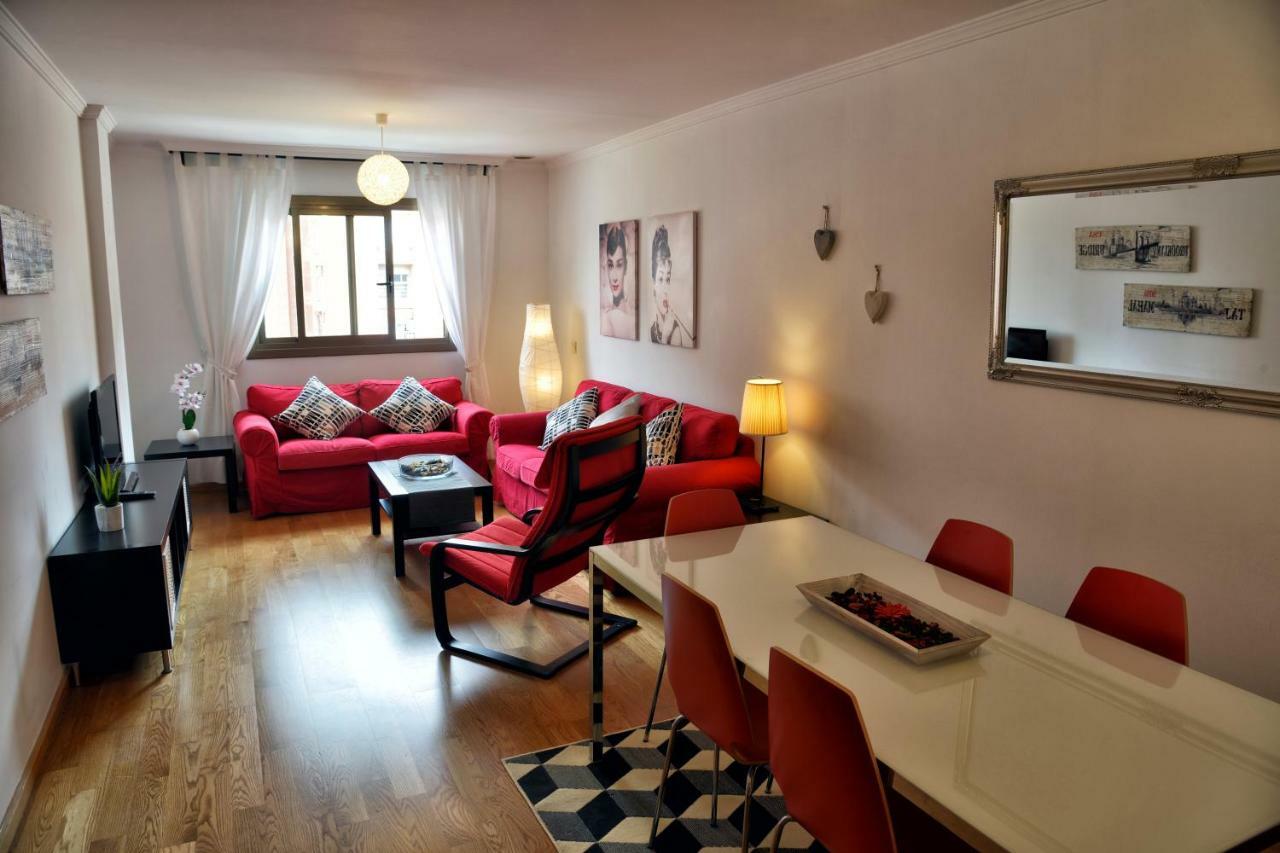 Wonderstays Apartamentos La Estacion Málaga Exteriör bild