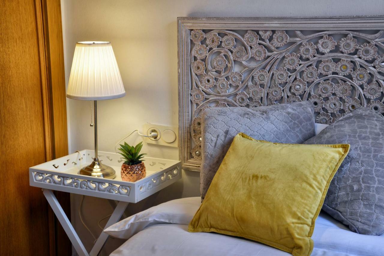 Wonderstays Apartamentos La Estacion Málaga Exteriör bild